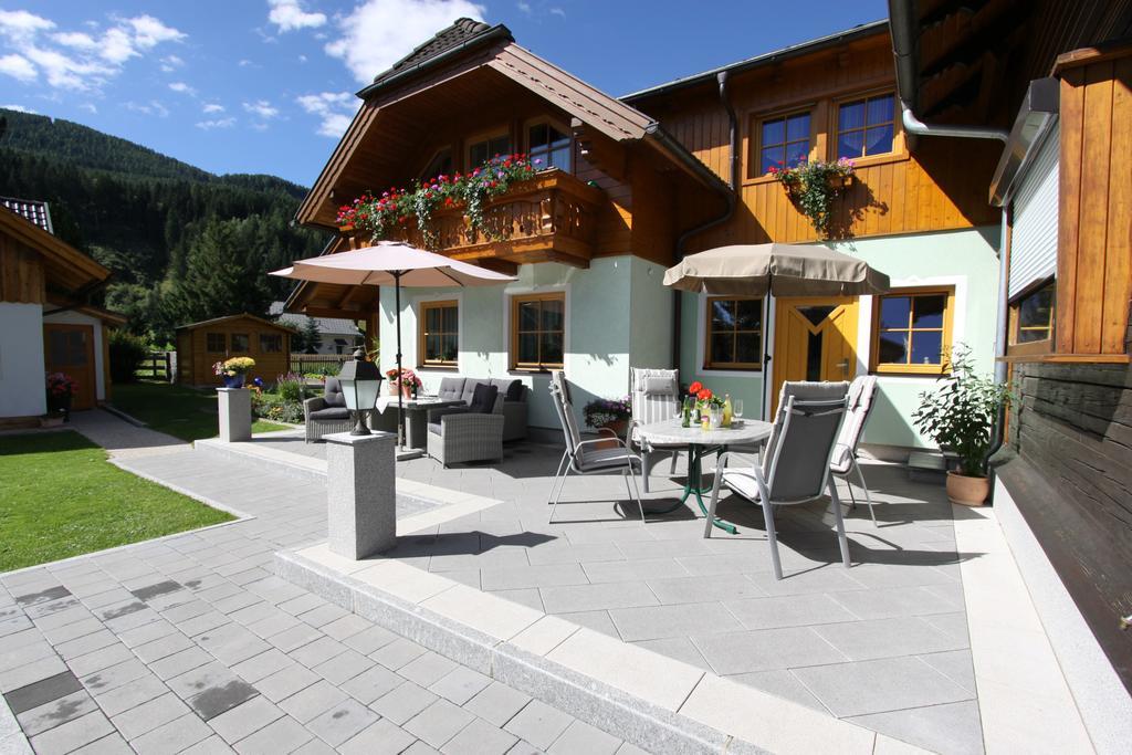 Landhaus Lehner Санкт Михаел им Лунгау Екстериор снимка